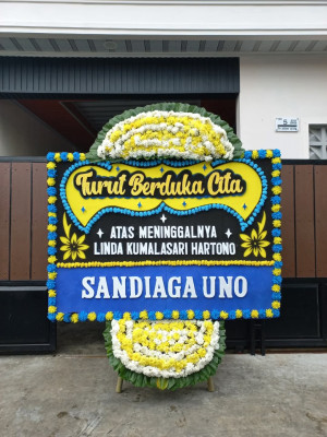 Papan Bunga Duka di Pandean Lamper